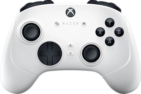 Controller Gaming Razer Wolverine V3 Pro, Wireless, pentru Xbox Series X/S si PC, Chroma Lighting, Autonomie 20 ore (Alb)